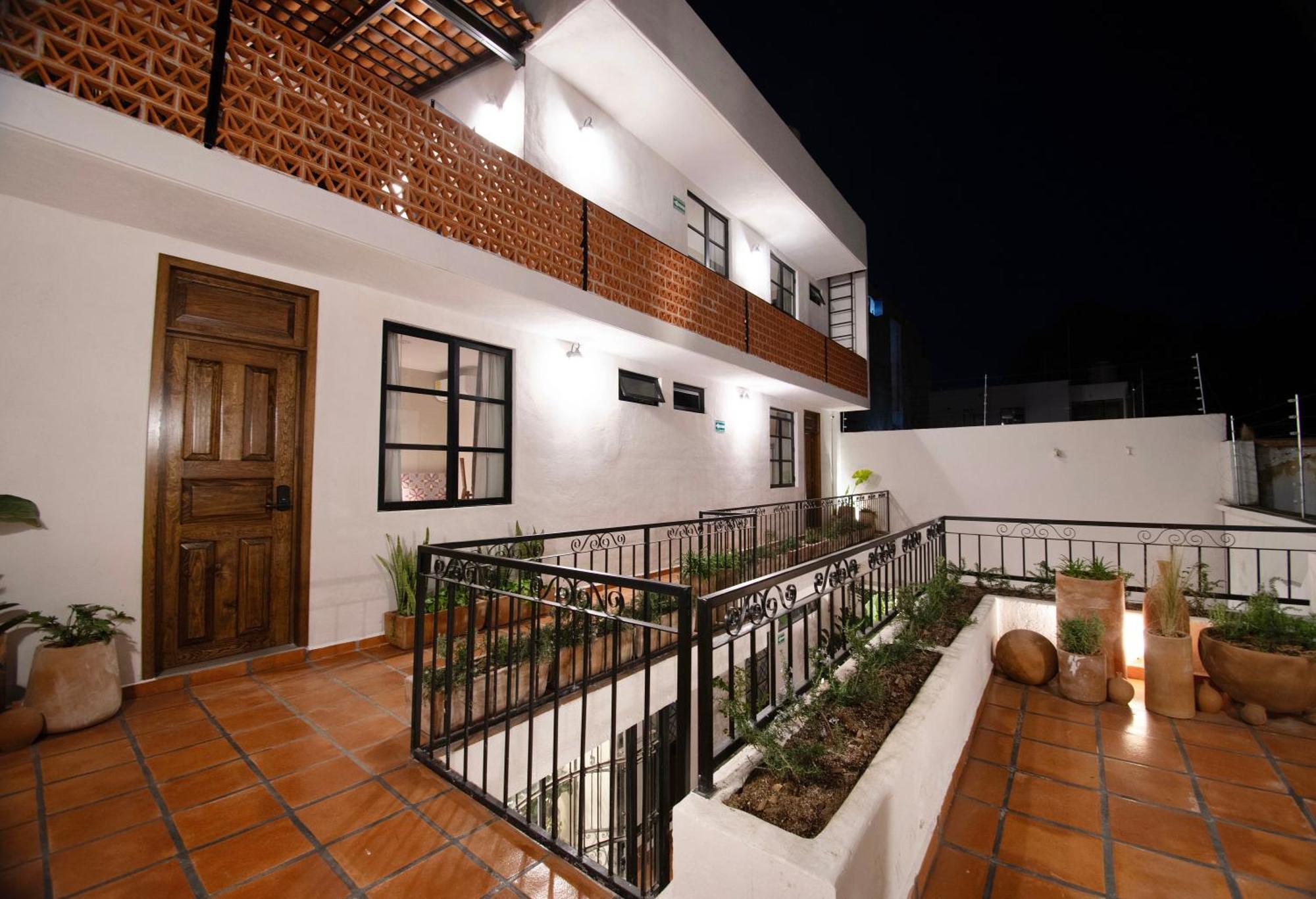 Guest house Casa Irake *