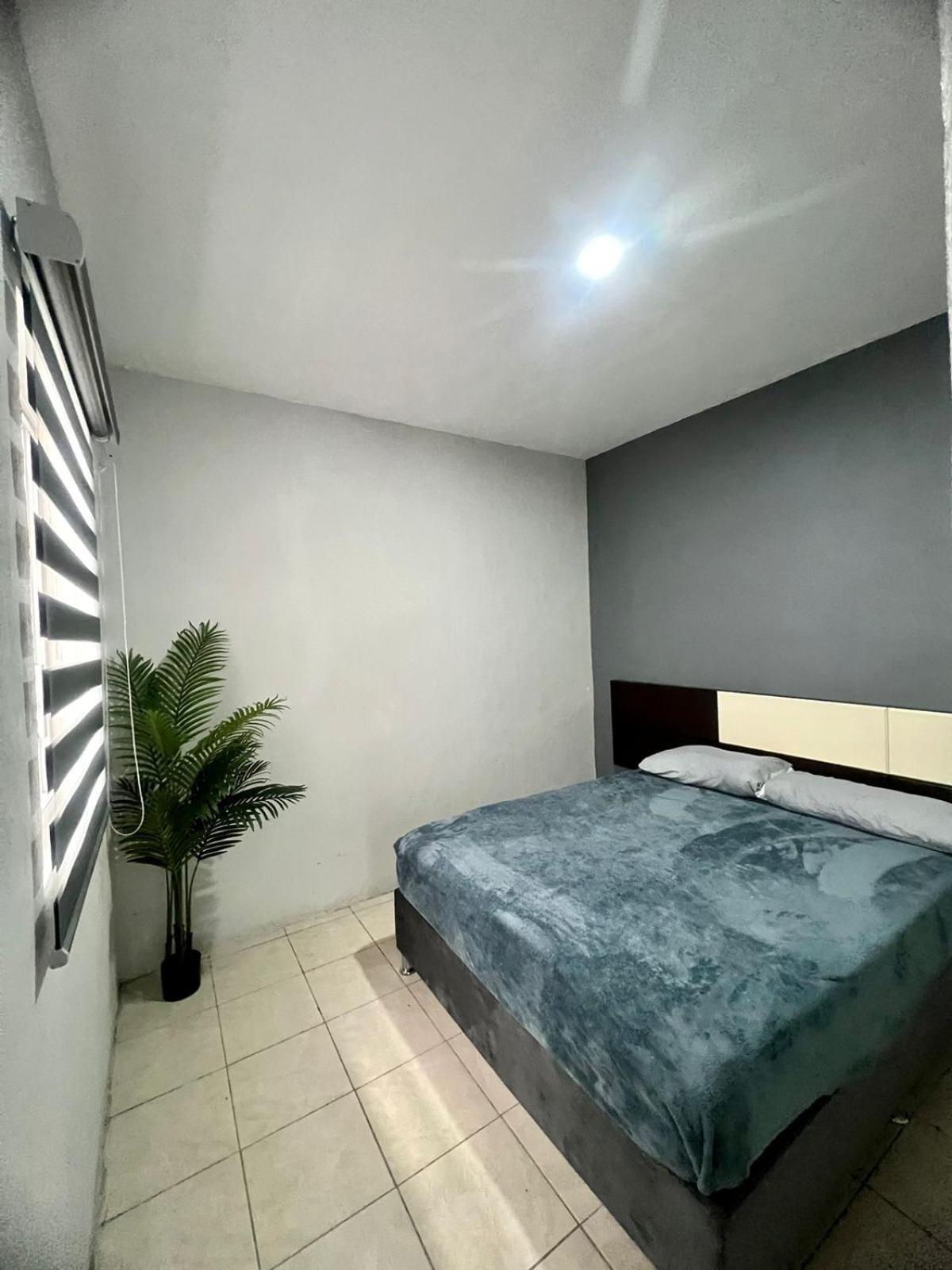 Departamento Por Plaza Terraza Oblatos Guadalajara