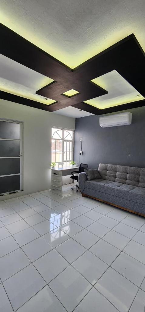 Apartment Departamento Recien Remodelado. *