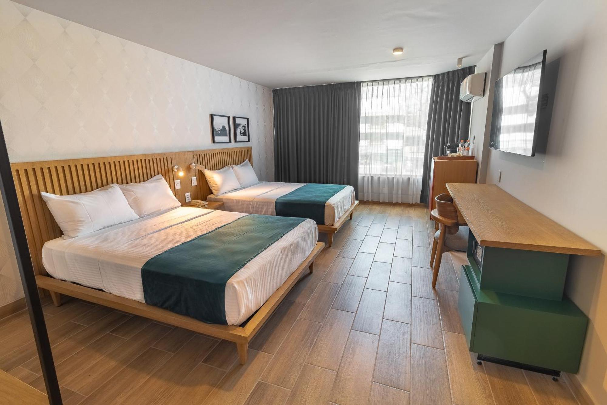 Hotel Fuente Del Bosque 4*