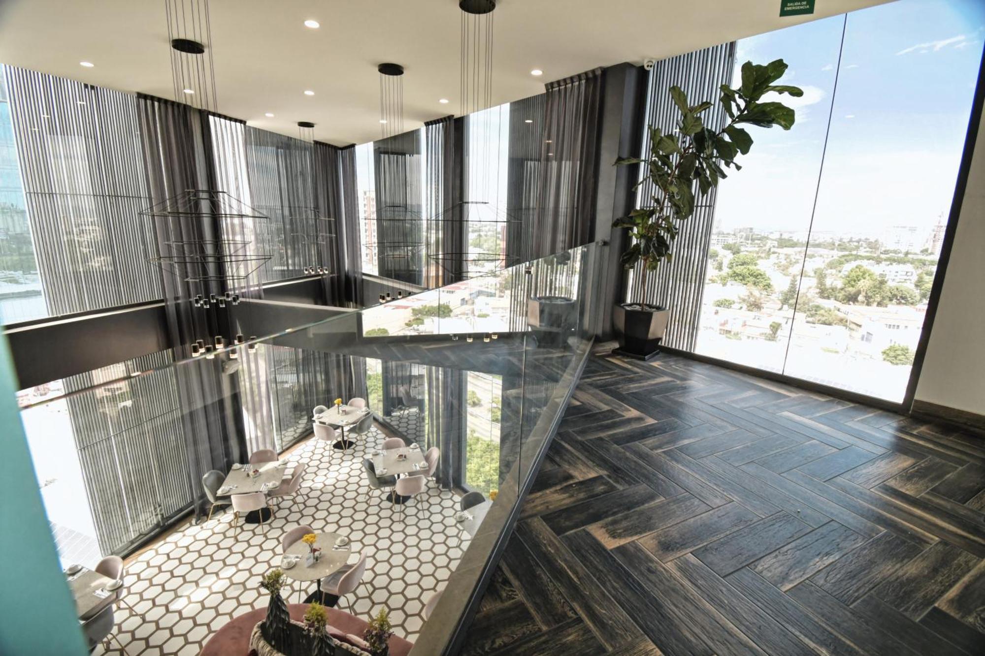 Becquer Hotel 4*