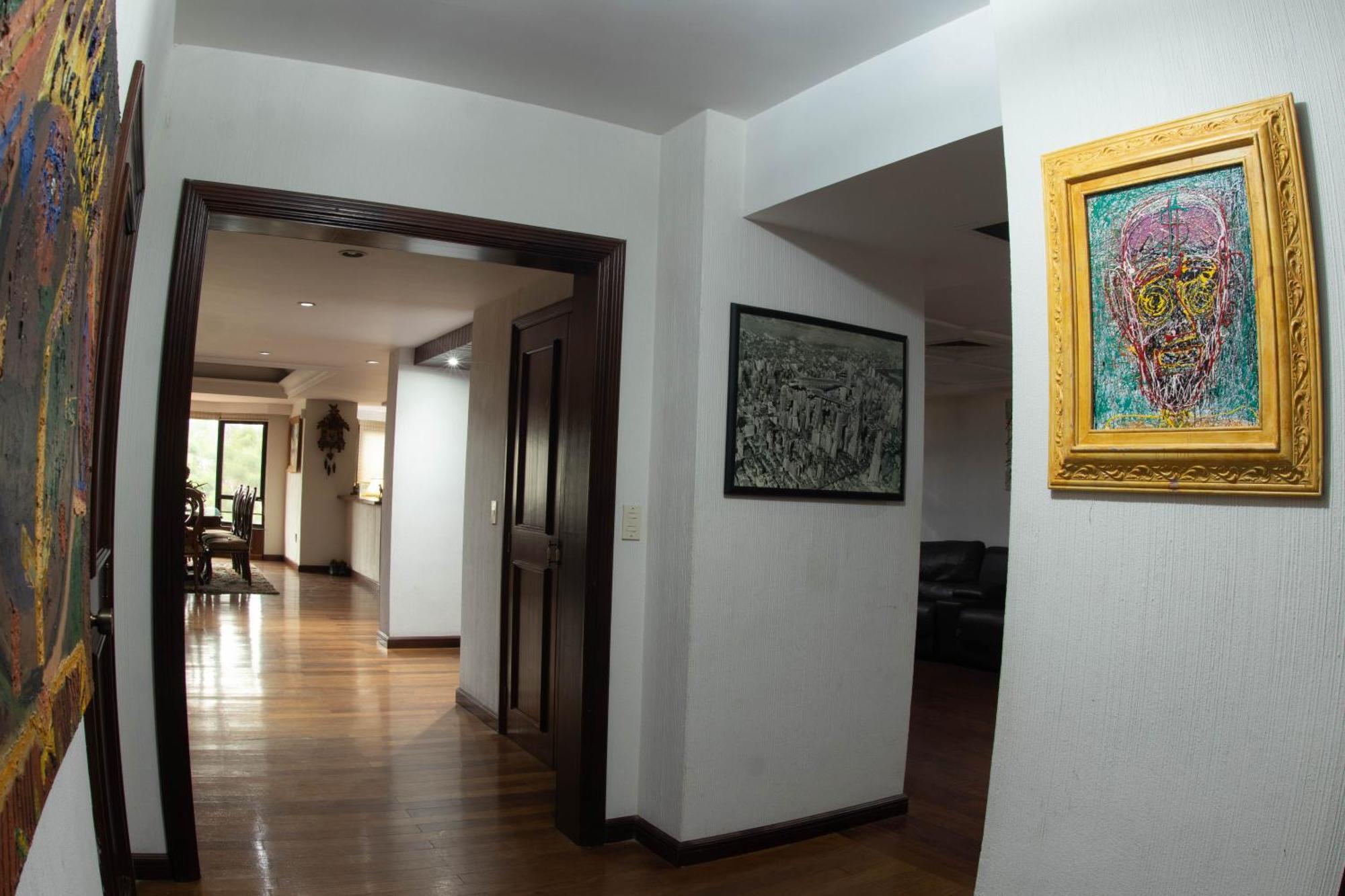Apartment Penthouse Colomos *