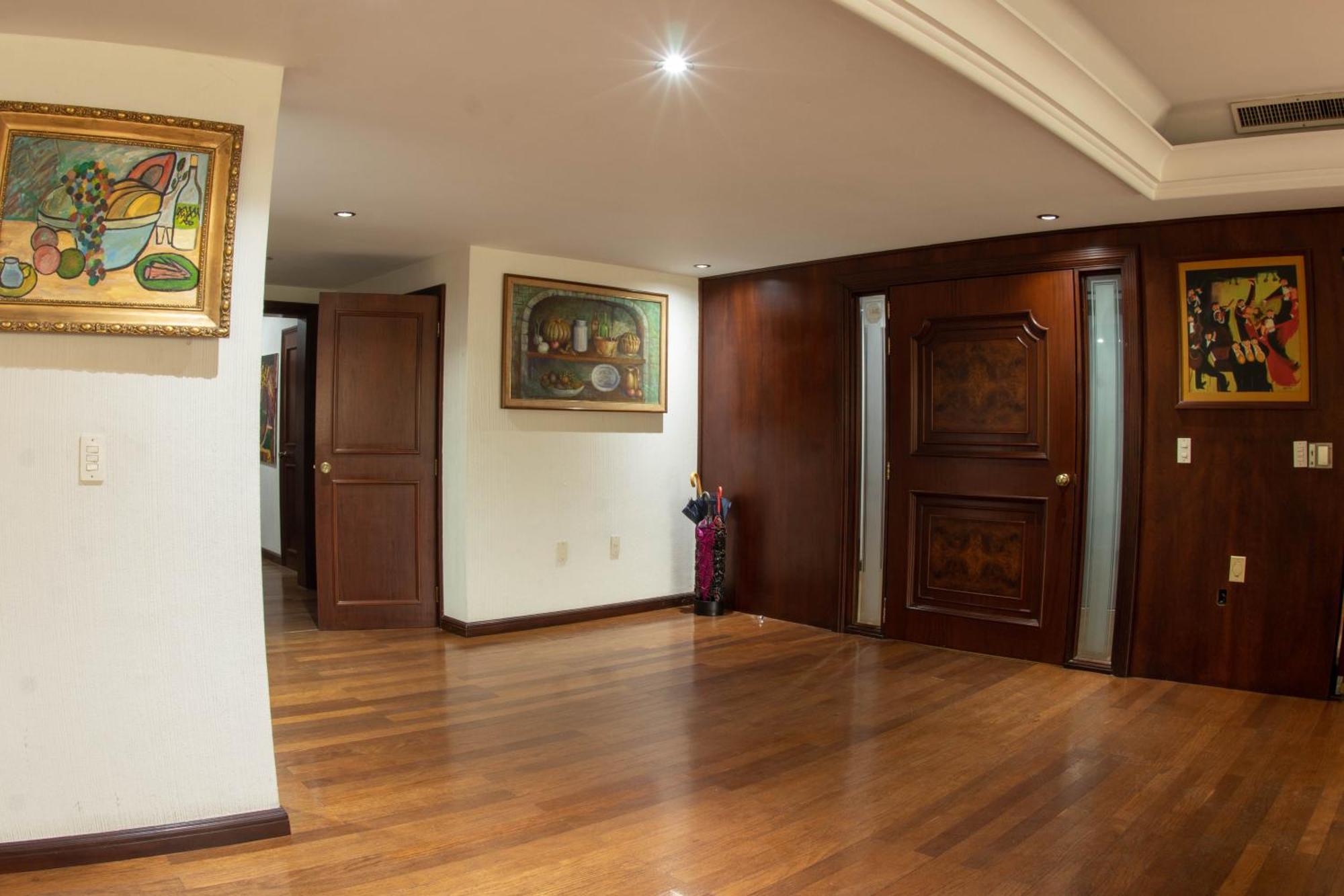 Apartment Penthouse Colomos