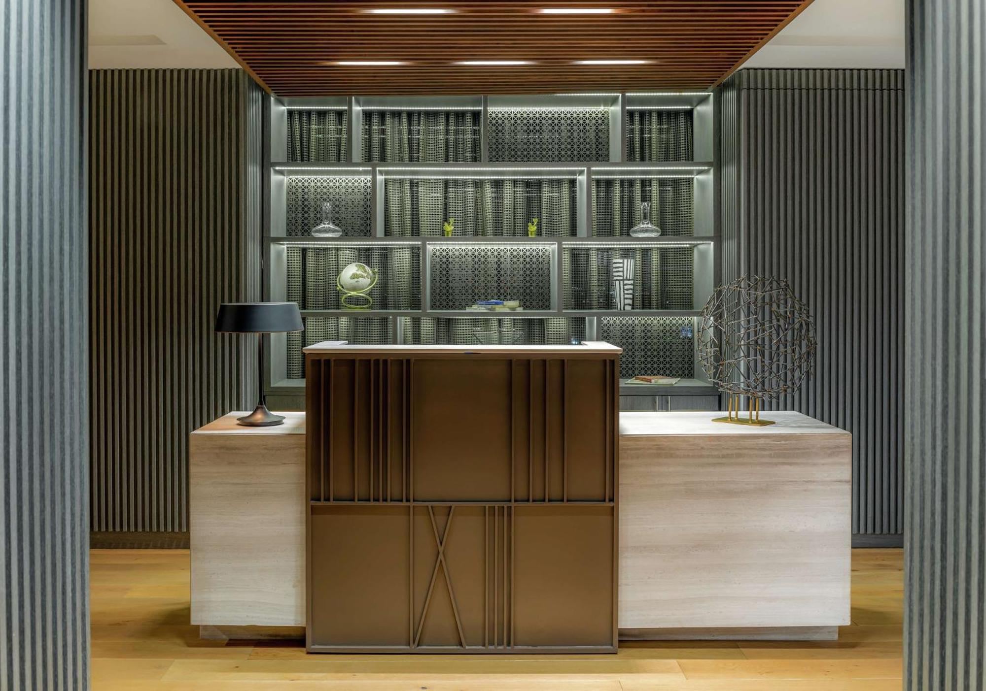 Hilton Midtown 5*