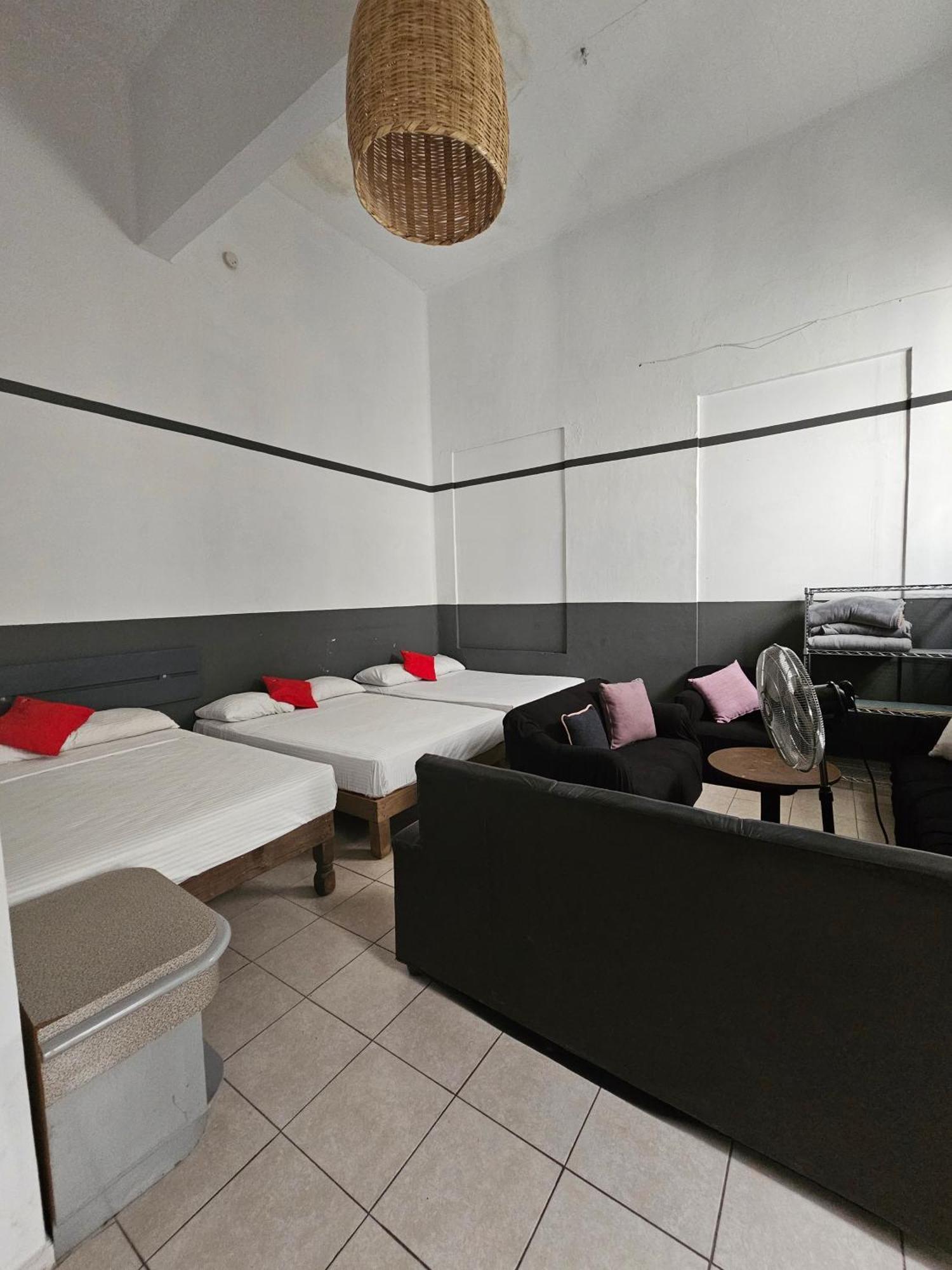 Hotel Central Downtown 4*