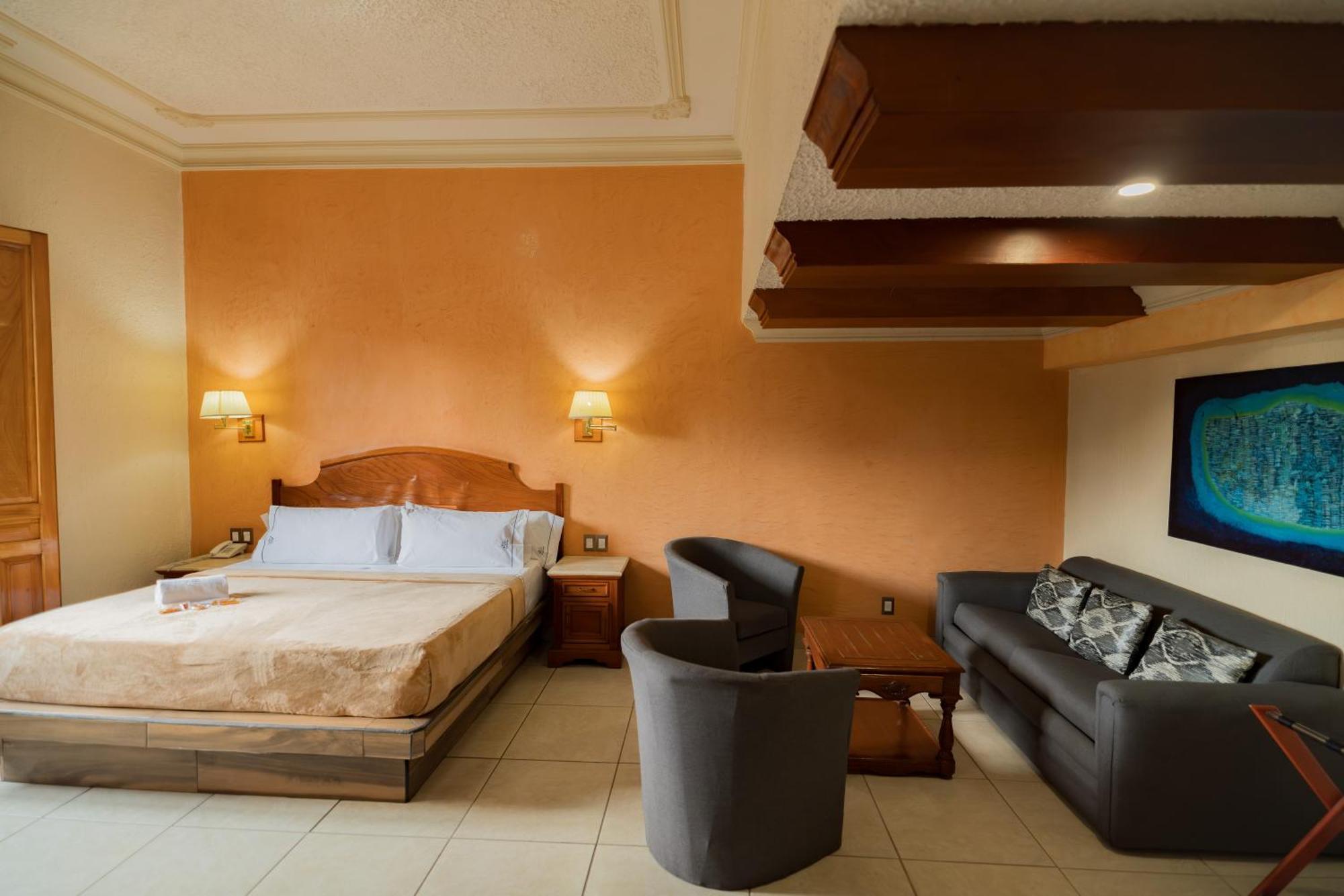 Hotel Santiago De Compostela - Centro Historico Guadalajara