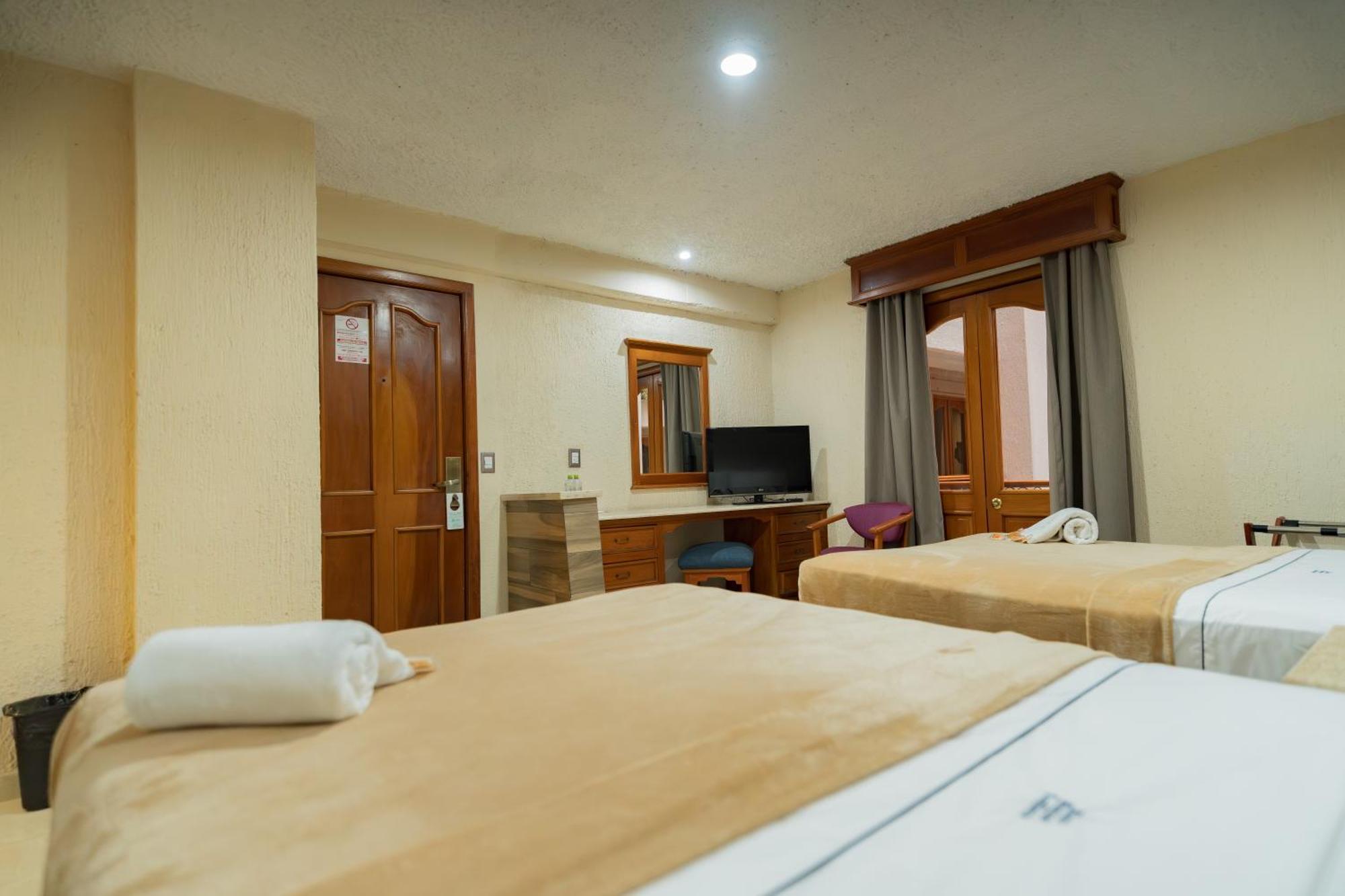 Hotel Santiago De Compostela - Centro Historico Guadalajara