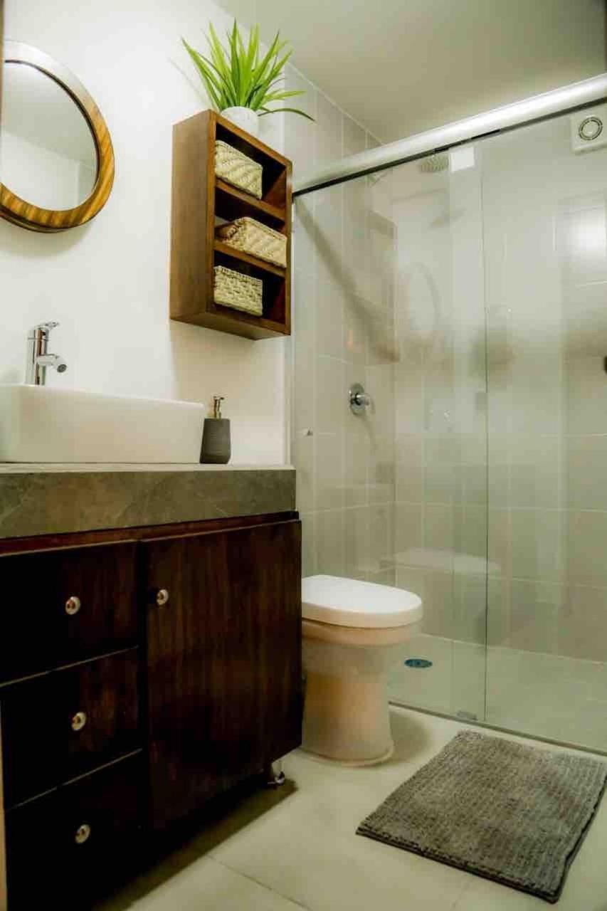 Luxury Flat In Apartment *