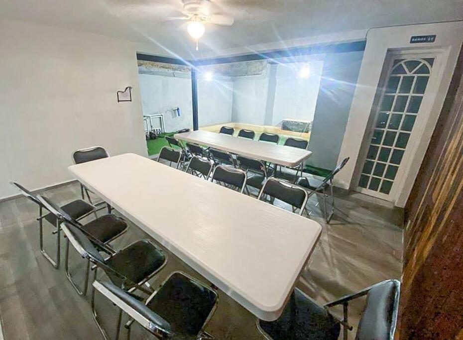 Casa Con Alberca Climatizada Y Terraza Para 20 * Guadalajara