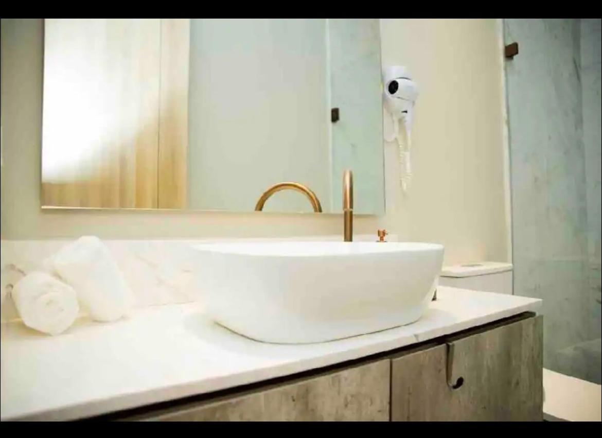 Apartment Garibaldi Residences Beautiful Ph