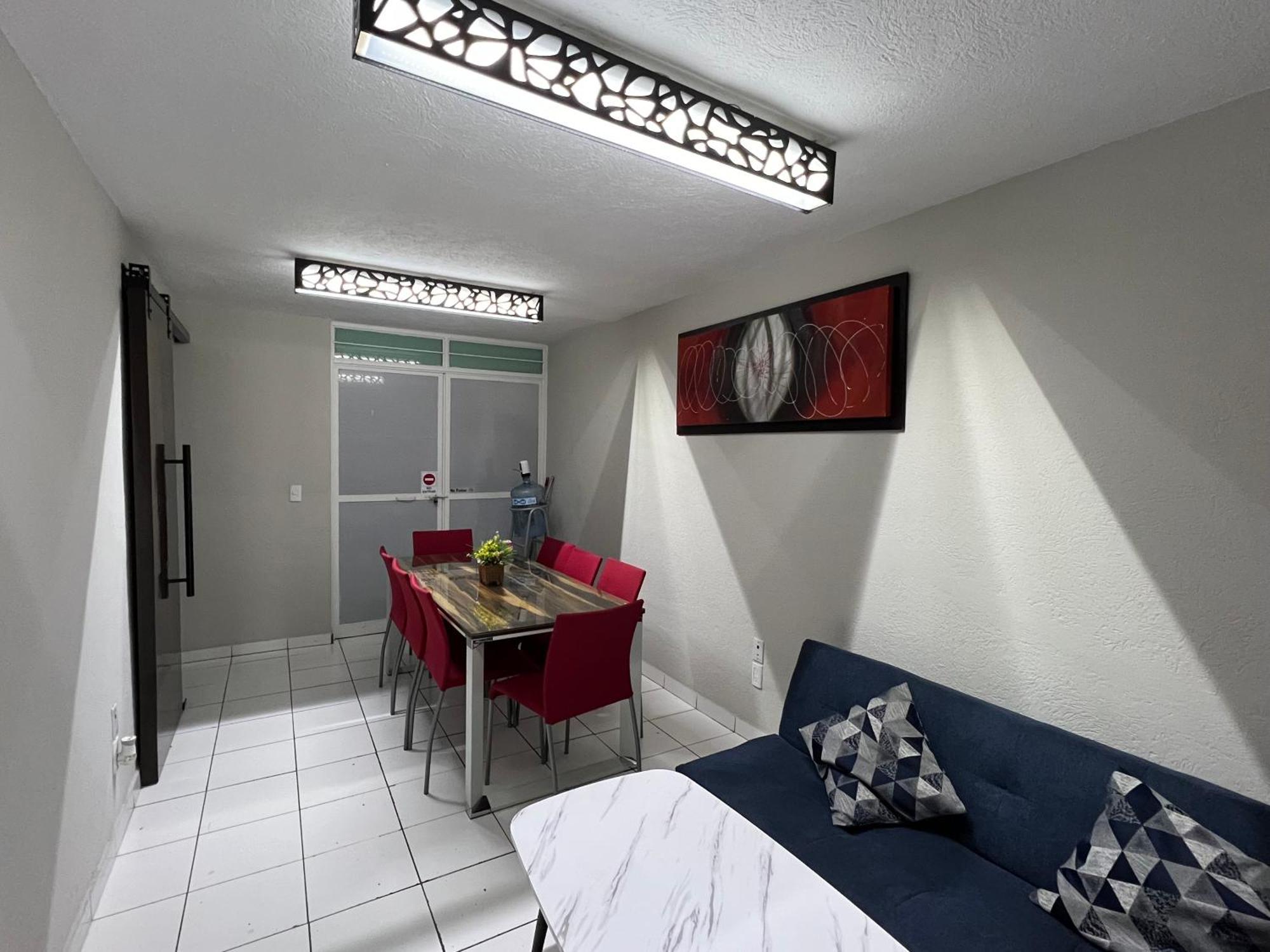 Casa Petfriendly Bosque De La Primavera Casa de férias Guadalajara