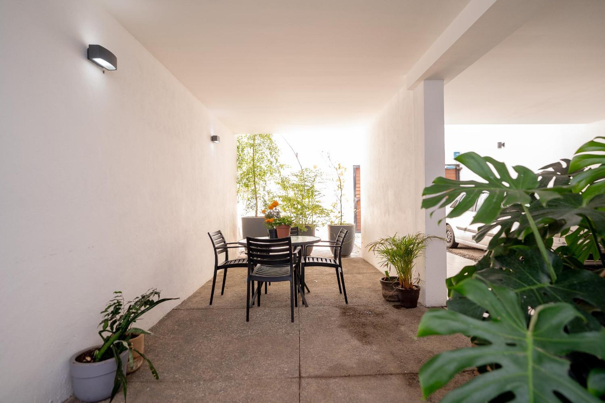 Super Ubicado, Colonia Americana, 4 Camas, Terraza Con Barbacoa Apartamento