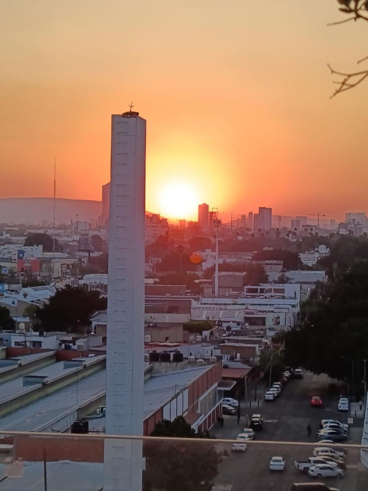 Azul Y Guadalajara! Apartment