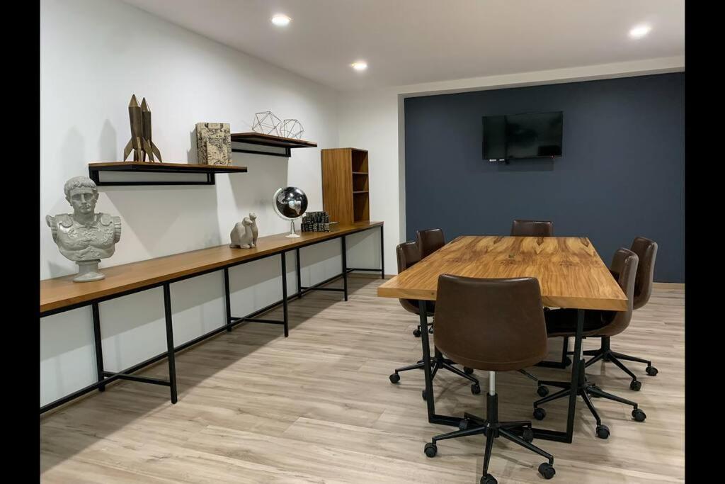 Lujoso De Disenadora / Limpieza Diaria Apartment Guadalajara