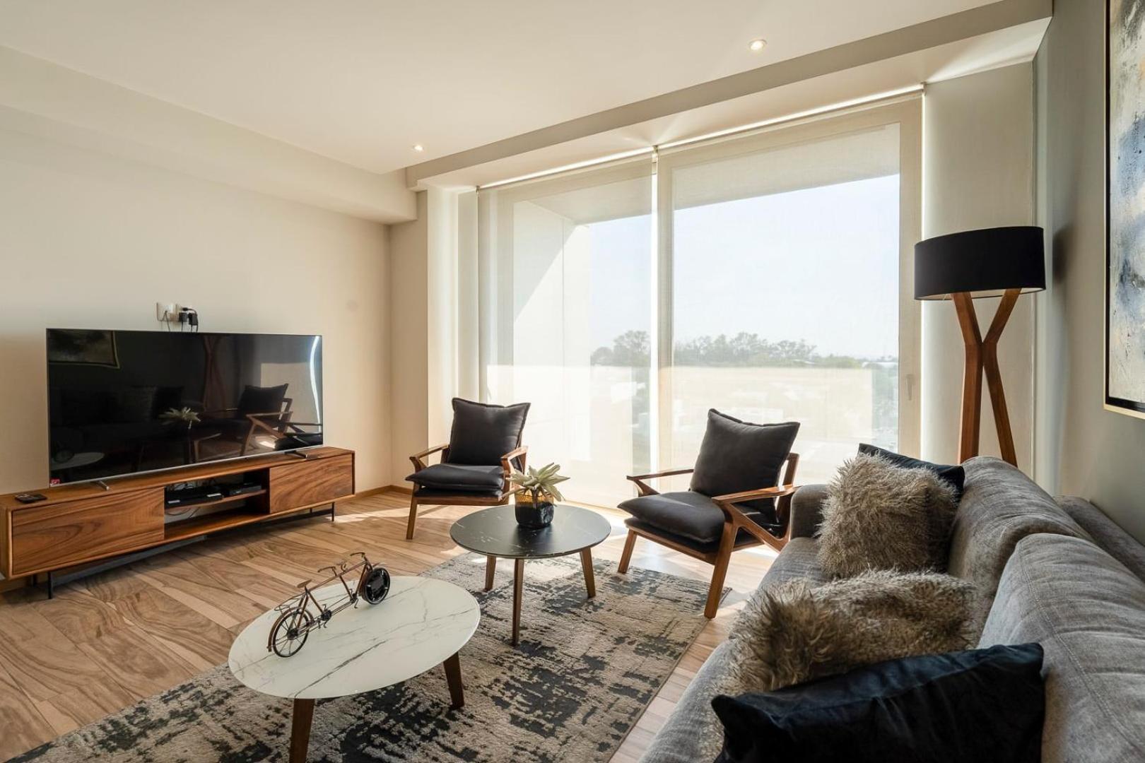 Luxury Escape Near Andares Modern Retreat Apartment Guadalajara