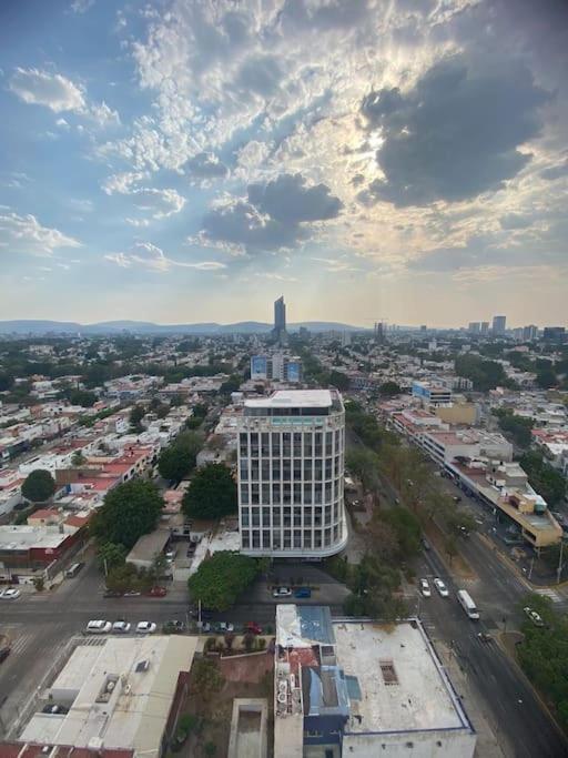Vive La Ciudad Desde Alturas * Guadalajara