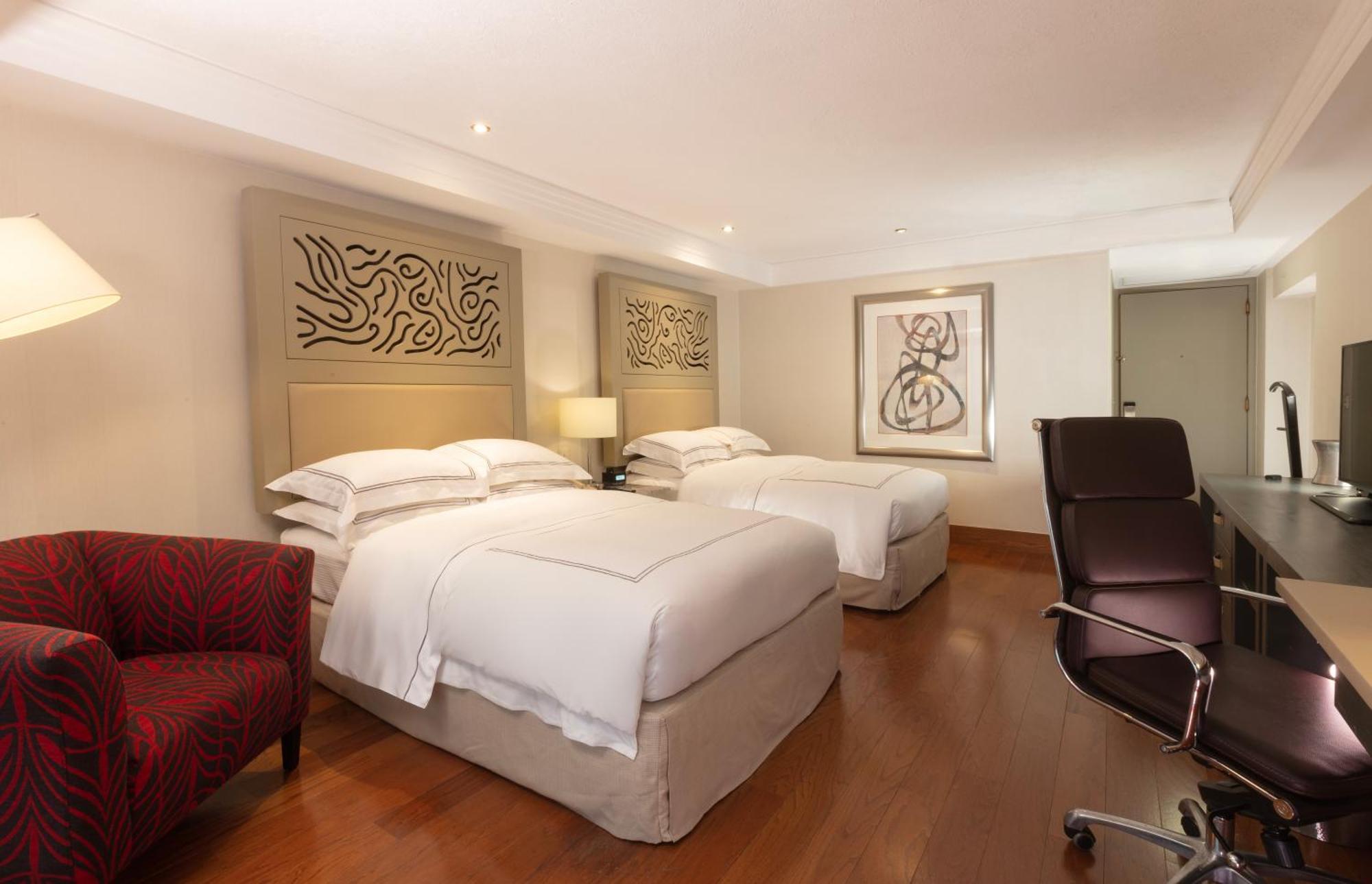 Barcelo Hotel 5*