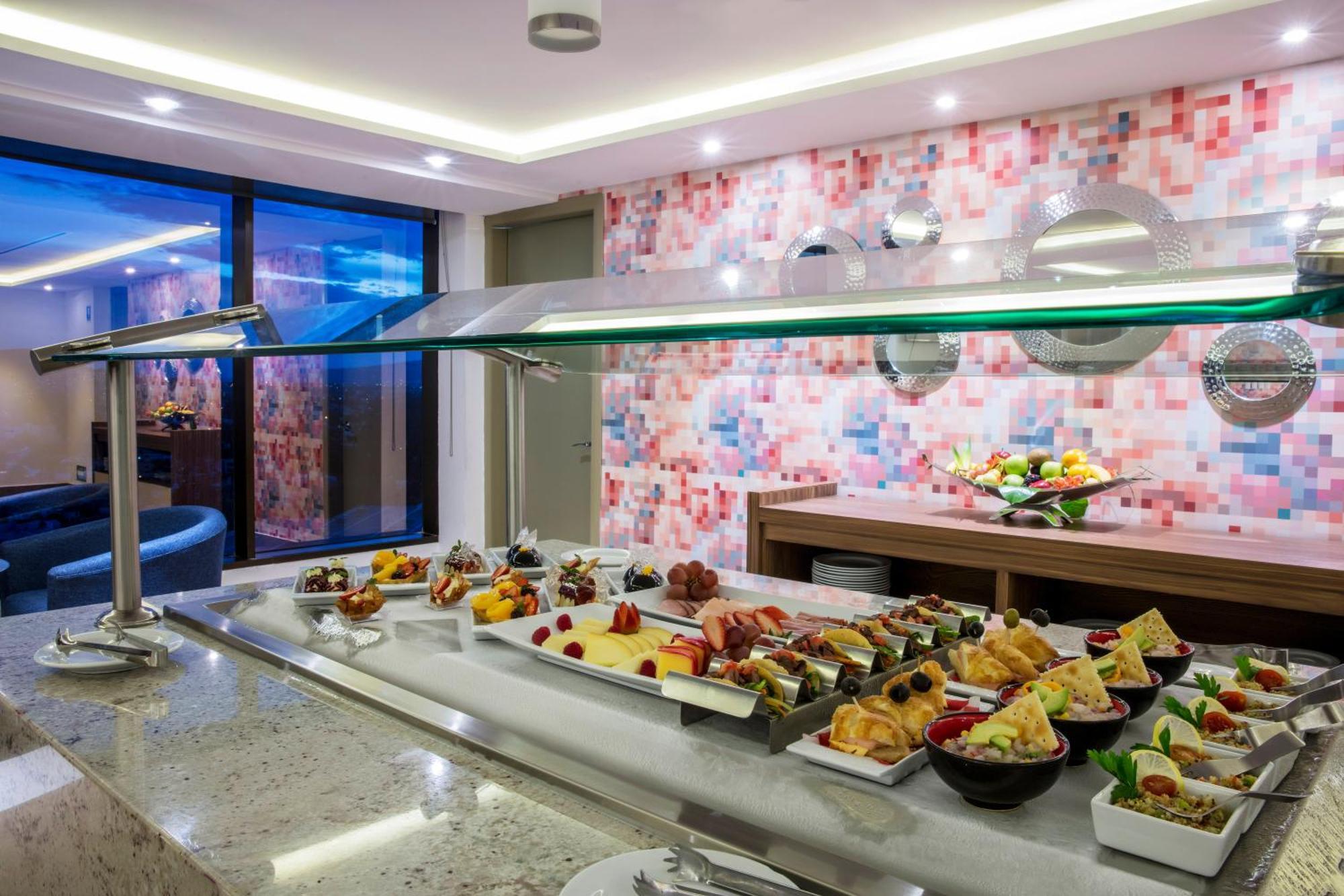 Barcelo Hotel 5*
