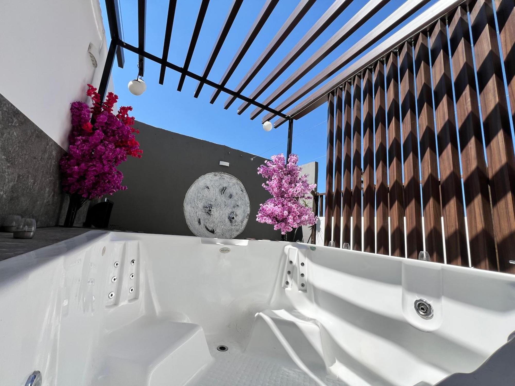Departamento Inteligente Con Jacuzzi Privado En Zapopan * Guadalajara