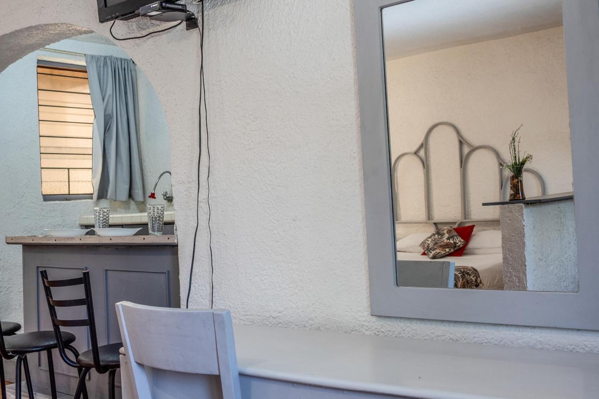 Apartment Con Terraza En En El Corazon De Chapalita 11