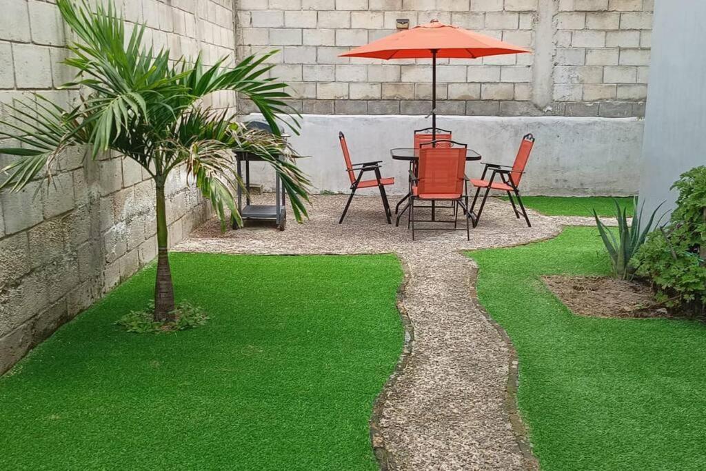 Apartment Depto Planta Baja Con Patio *
