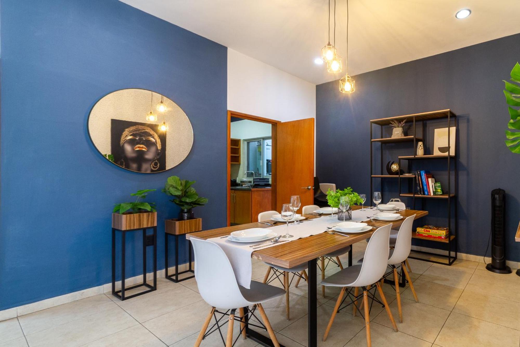 Casa Azul Turquesa Excelente Ubicacion Facturamos