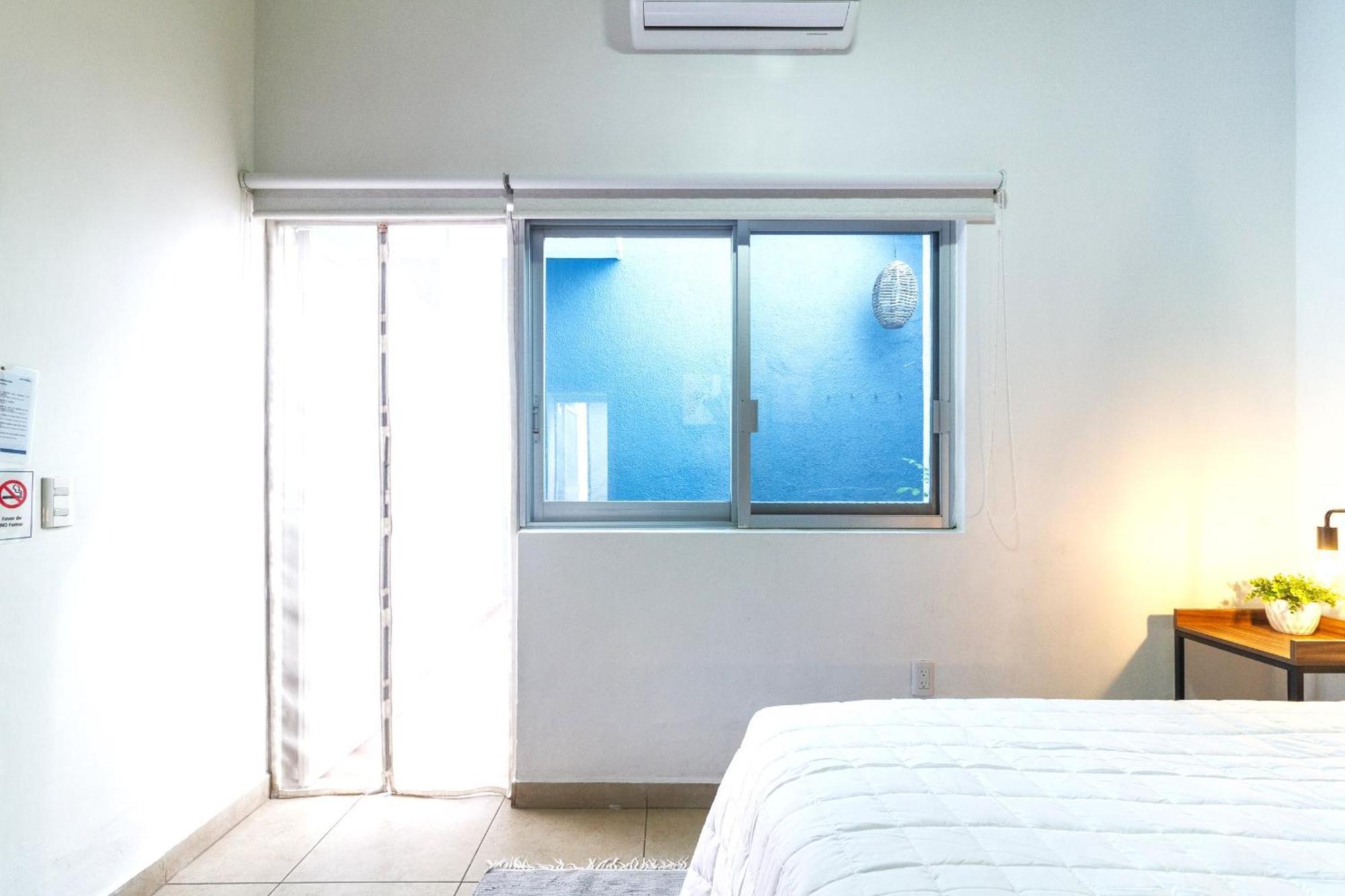 Casa Azul Turquesa Excelente Ubicacion Facturamos * Guadalajara
