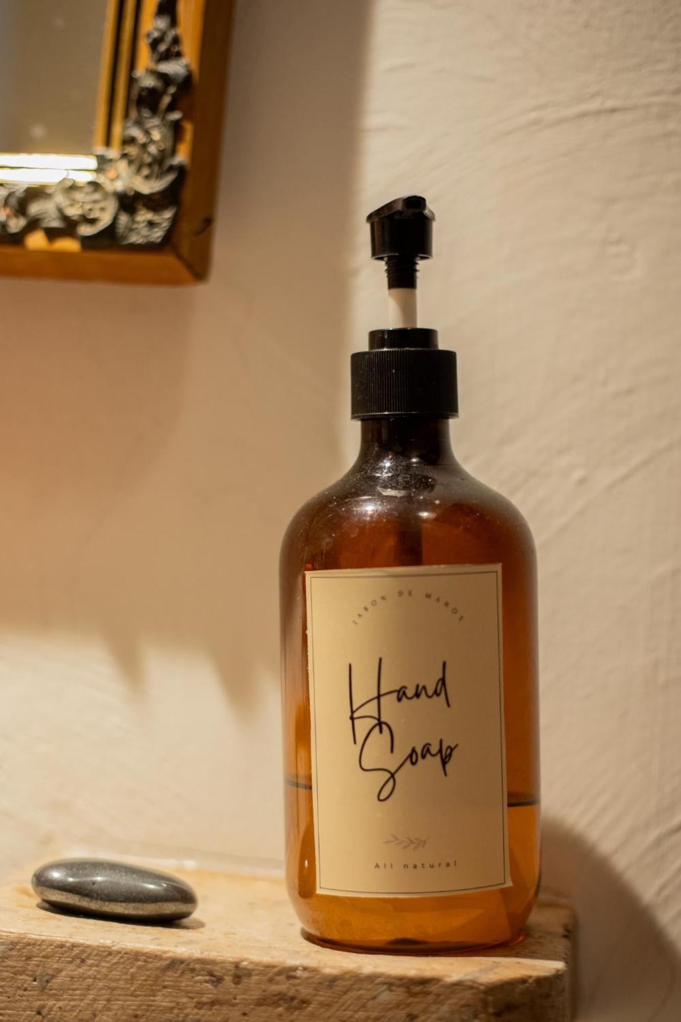 Casa De Hospedaje -La Abadia De San Pedro
