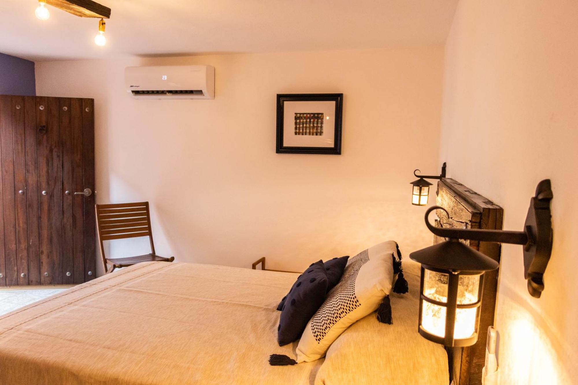 Casa De Hospedaje -La Abadia De San Pedro Homestay Guadalajara