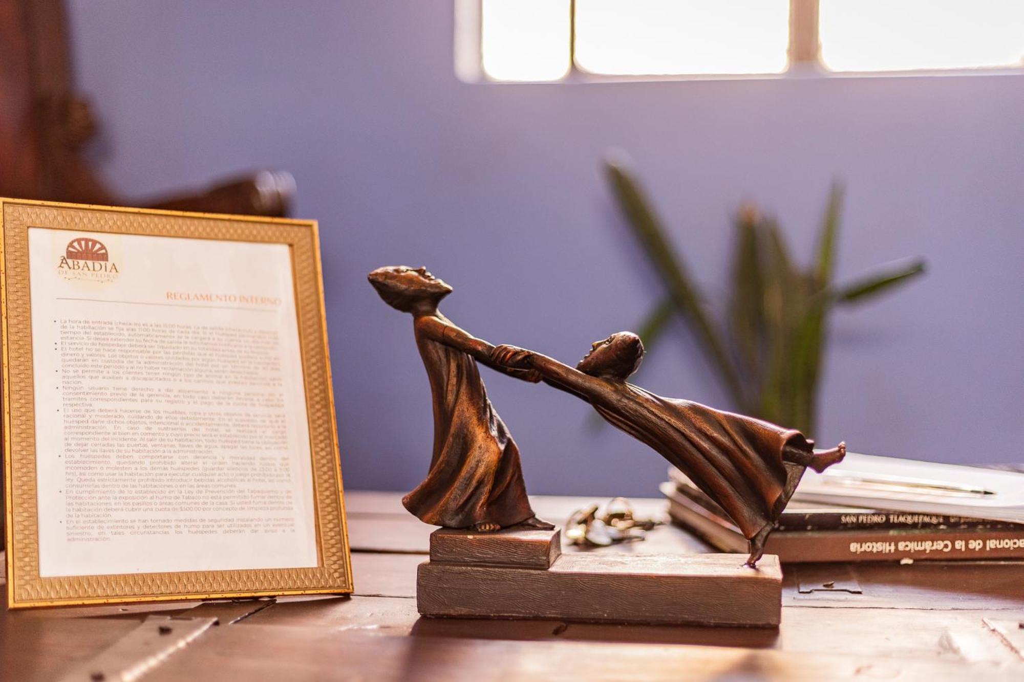 Casa De Hospedaje -La Abadia De San Pedro Homestay Guadalajara