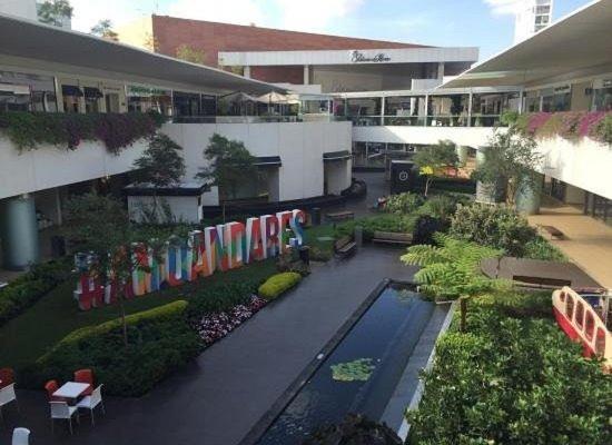 Hospital Regional, Plaza Patria, Colomos, Zona Financiera *