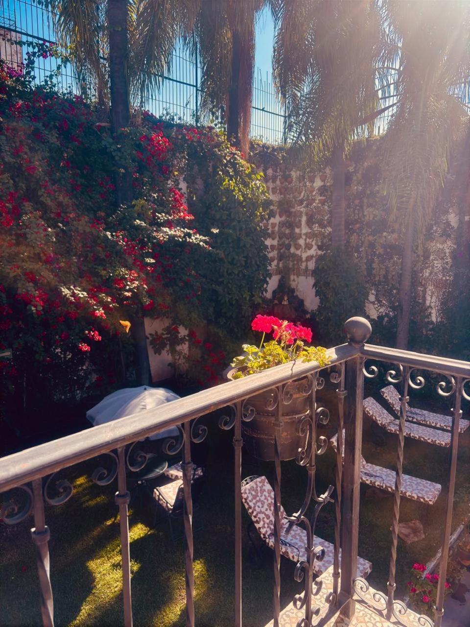 Boutique La Mansion Hotel *