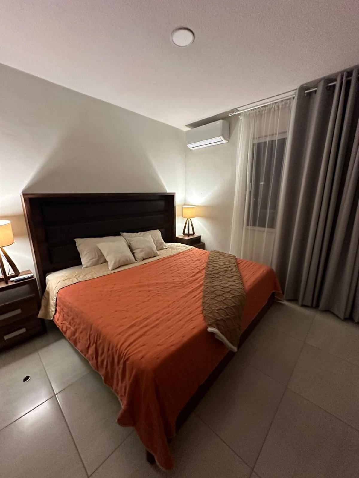 Casa Mia Airport Holiday home *