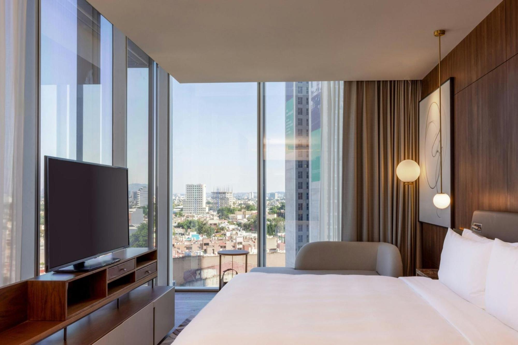 Hotel Jw Marriott 5*
