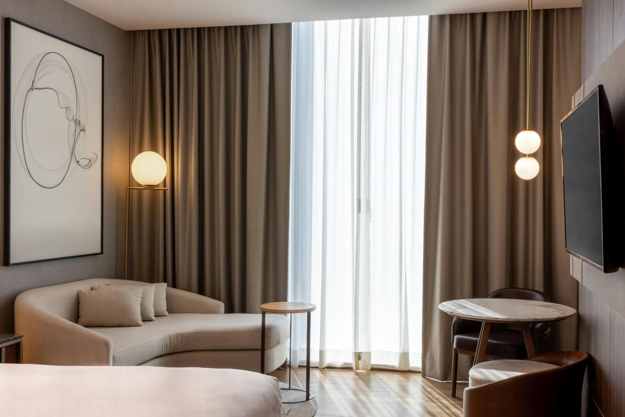 Jw Marriott 5*
