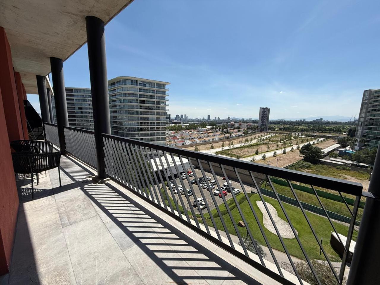 Loft-piscina-gym-ludoteca *