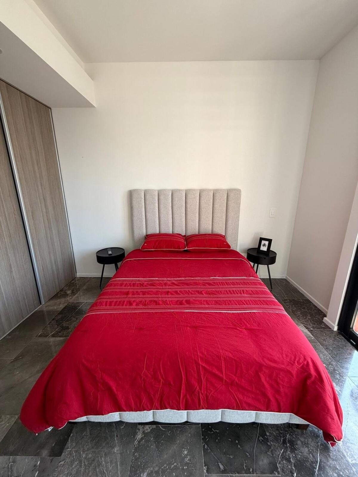 Loft-piscina-gym-ludoteca * Guadalajara