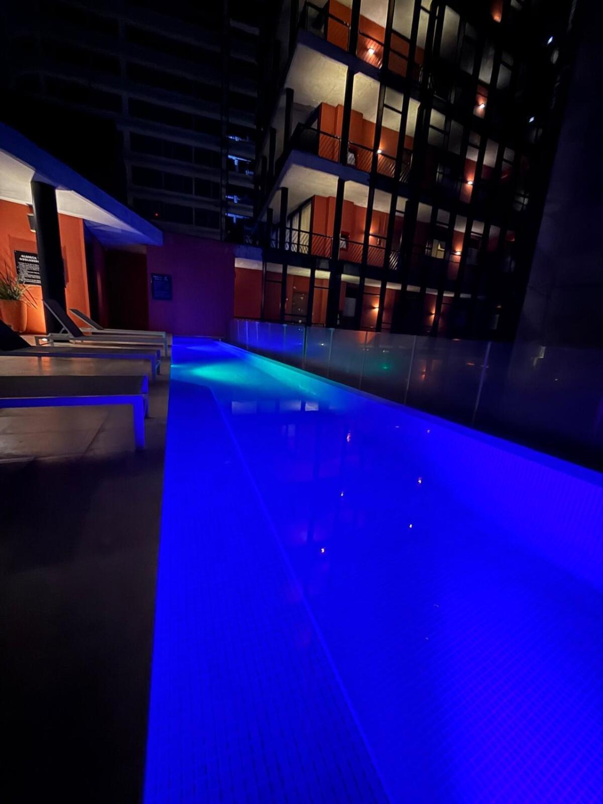 Loft-piscina-gym-ludoteca * Guadalajara