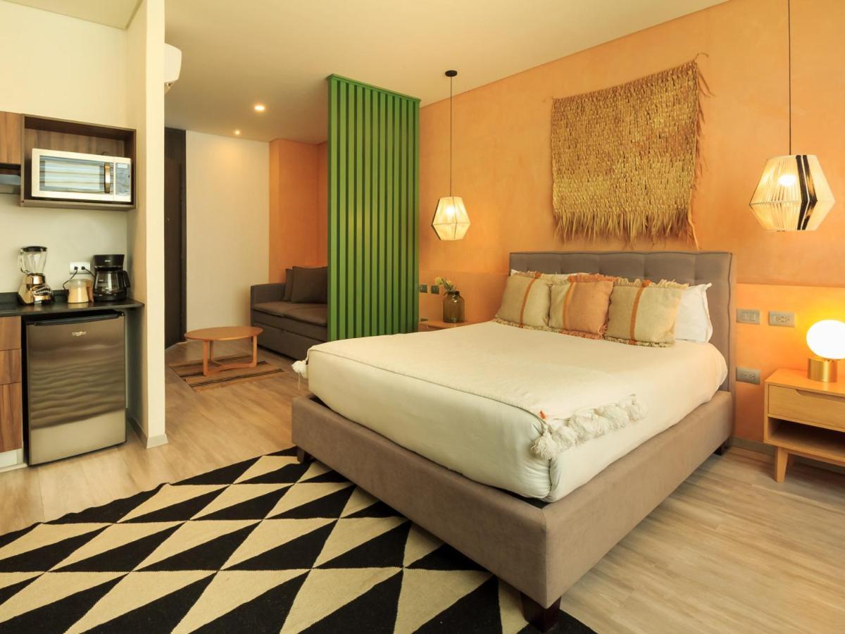 Apartment Deluxe W Sofa-bed Terrace & Pool Guadalajara