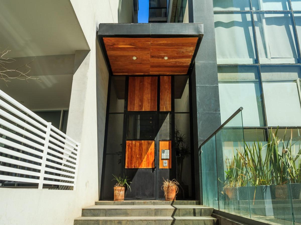 Deluxe W Sofa-bed Terrace & Pool Apartment *