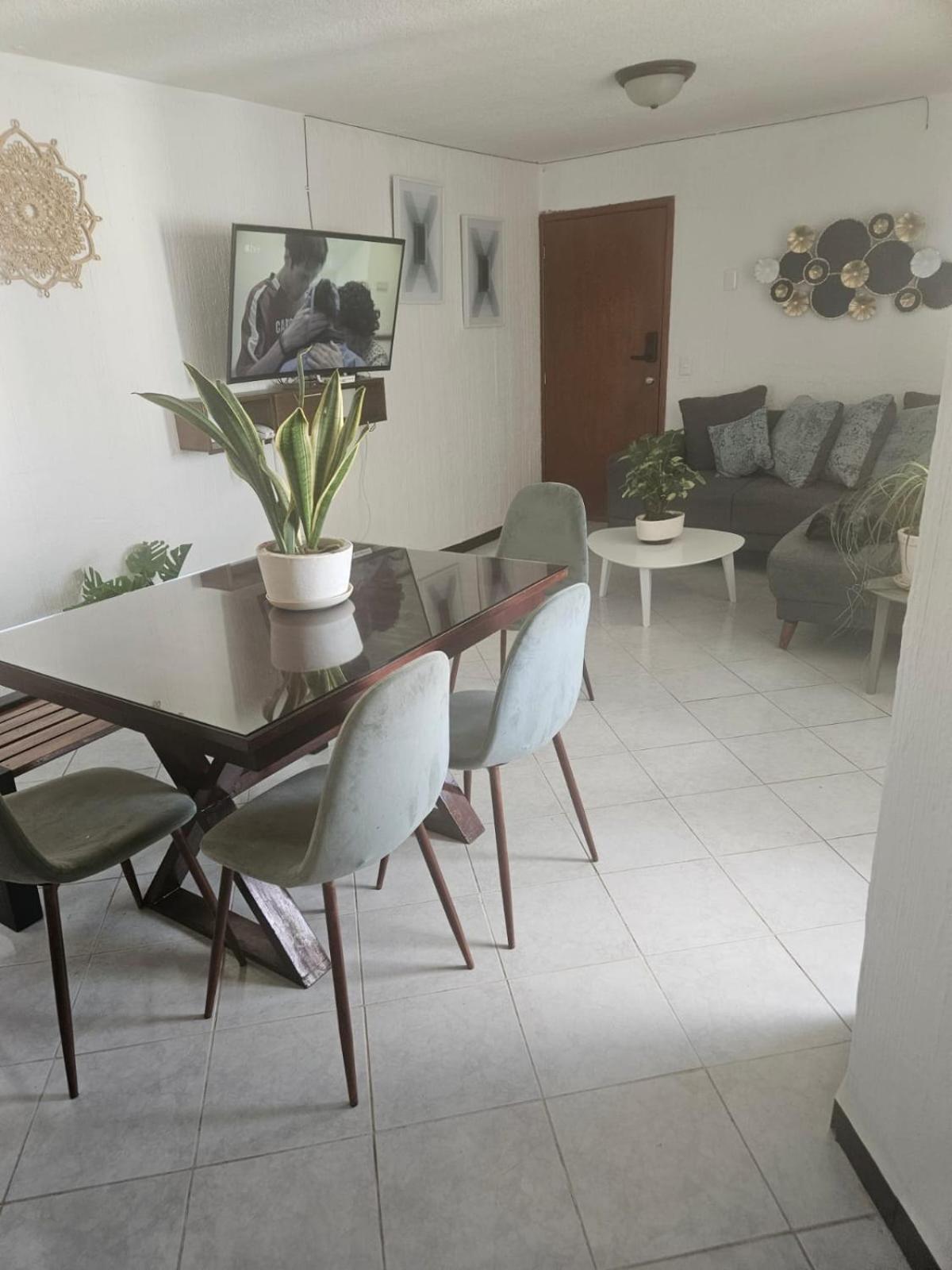 Departamento En Acacias, Al Lado De El Hard Rock *