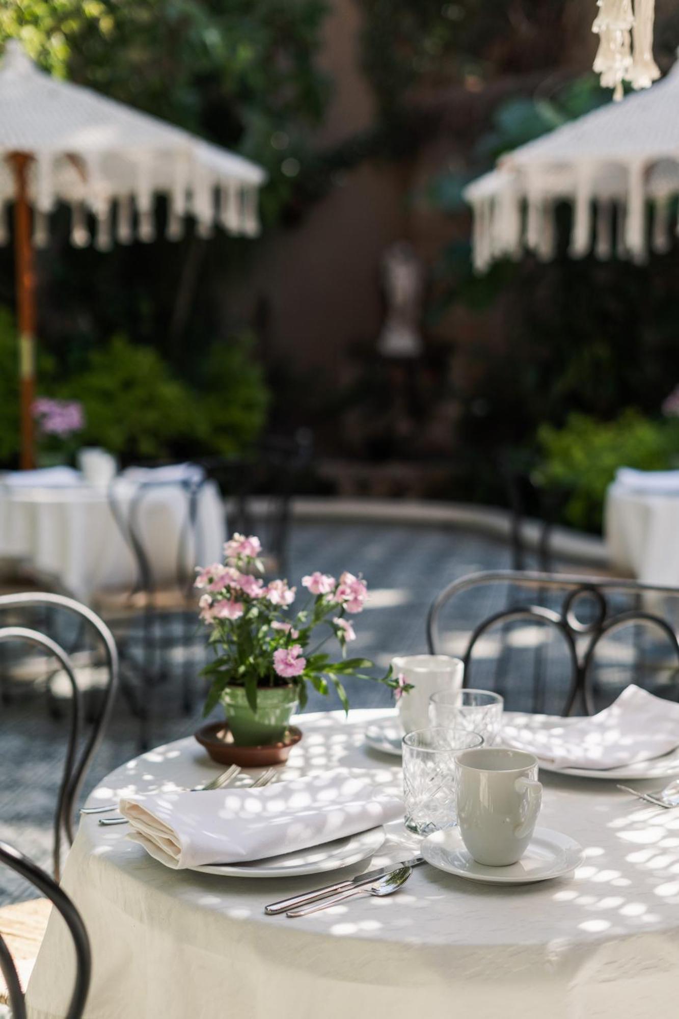 Ganz Boutique 4*
