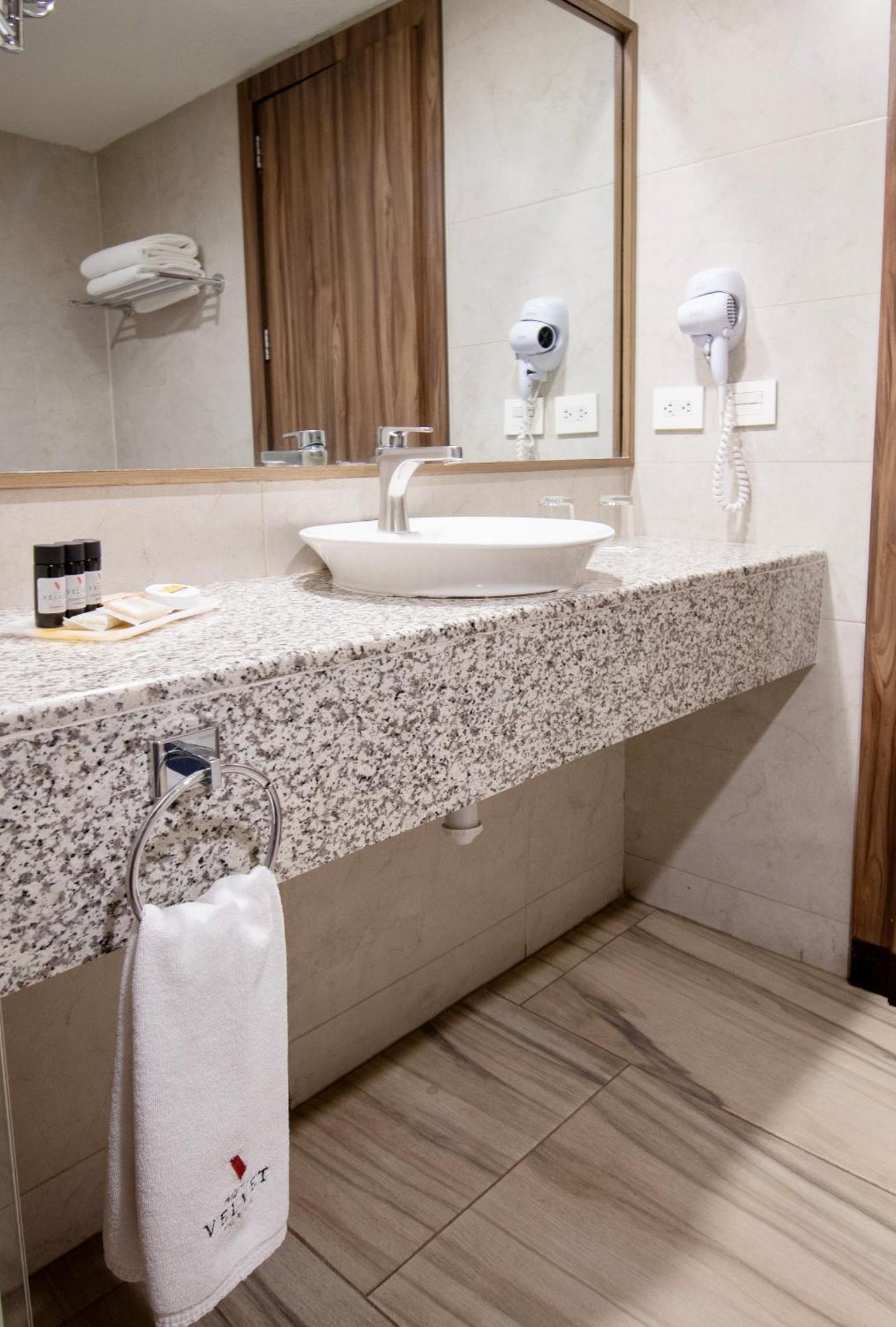 Velvet Plaza Hotel Guadalajara