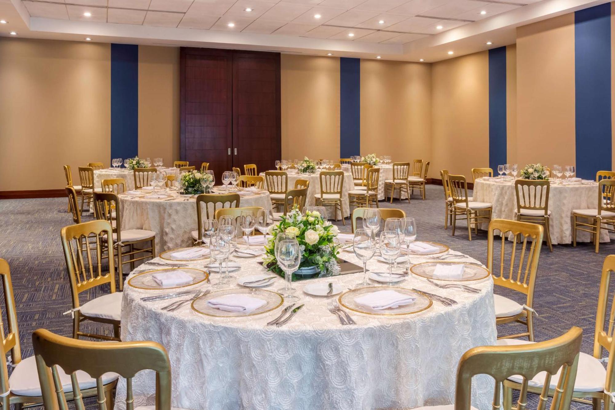 Hotel Nh Collection Providencia 5*