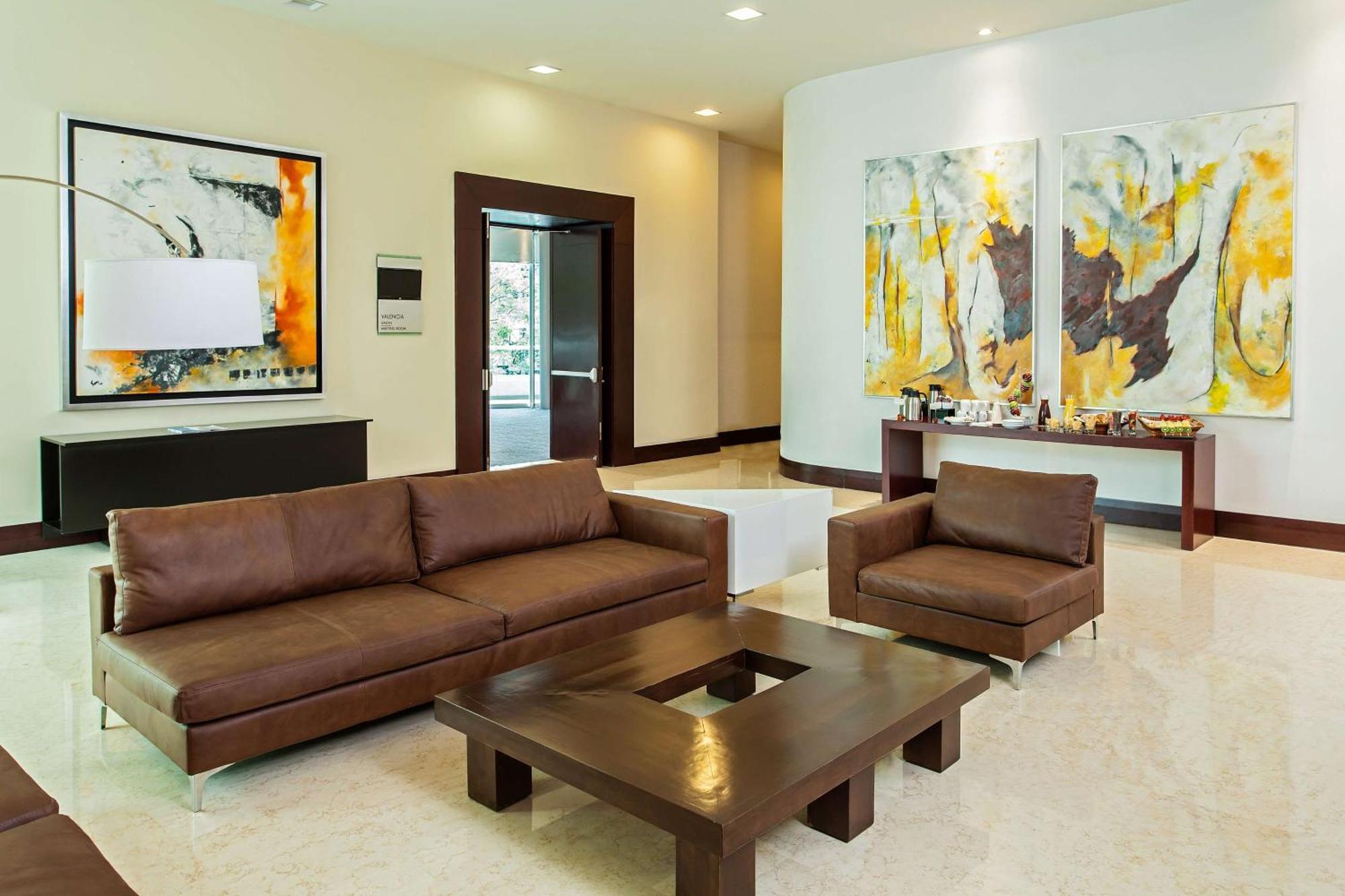 Nh Collection Providencia Hotel