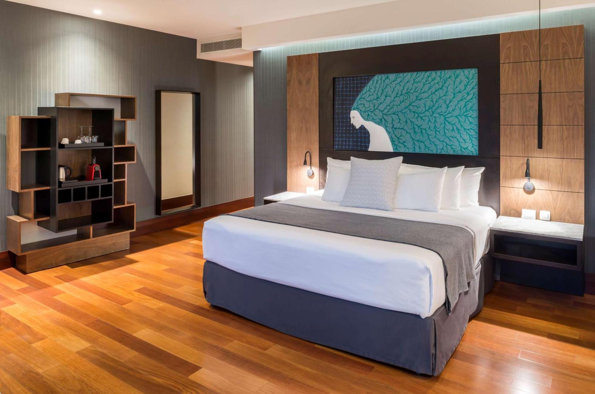Nh Collection Providencia Hotel 5*