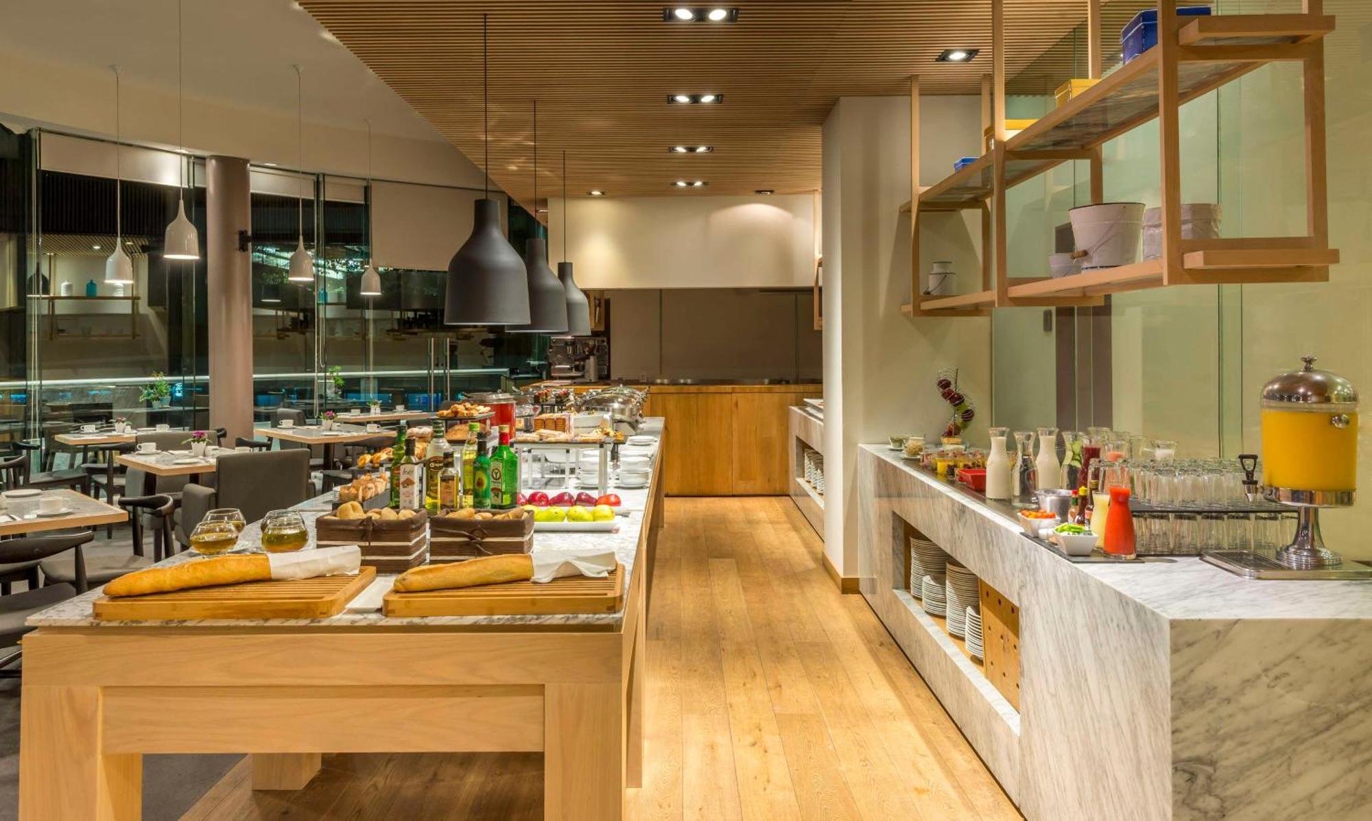 Nh Collection Providencia 5*