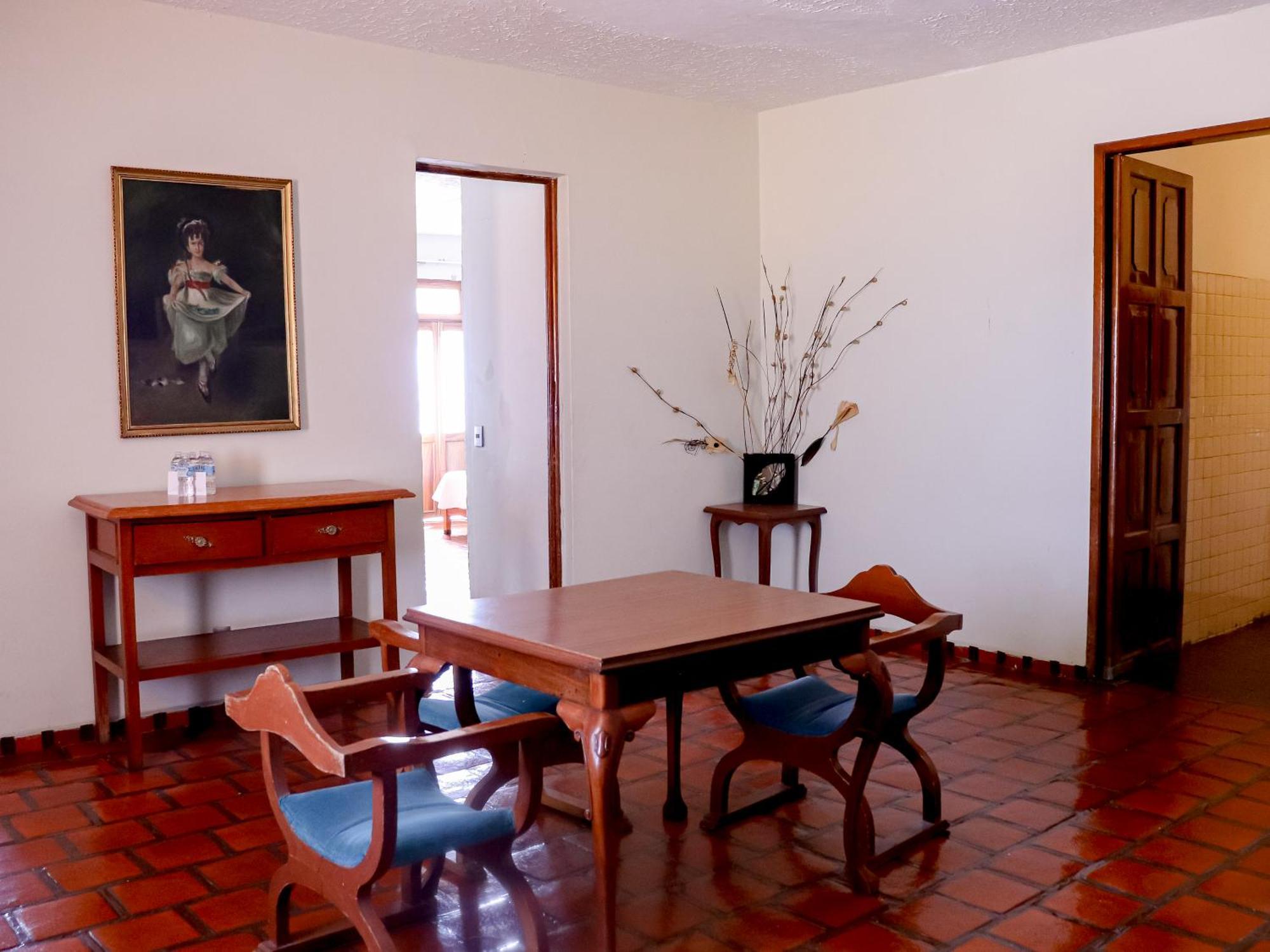Frances Hotel 4*