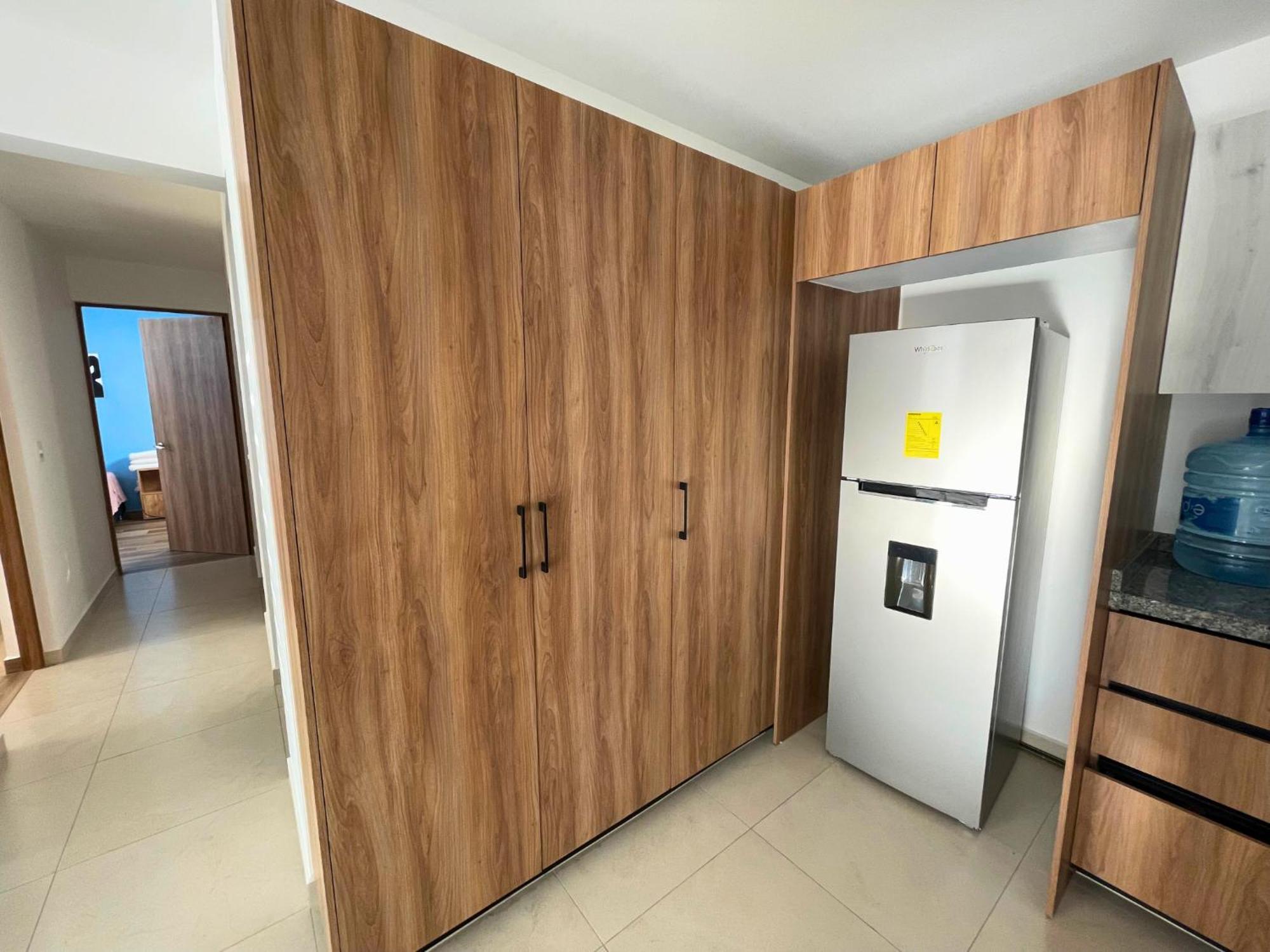 Depa Familiar Centrico Gdl Con Estacionamiento Apartment Guadalajara