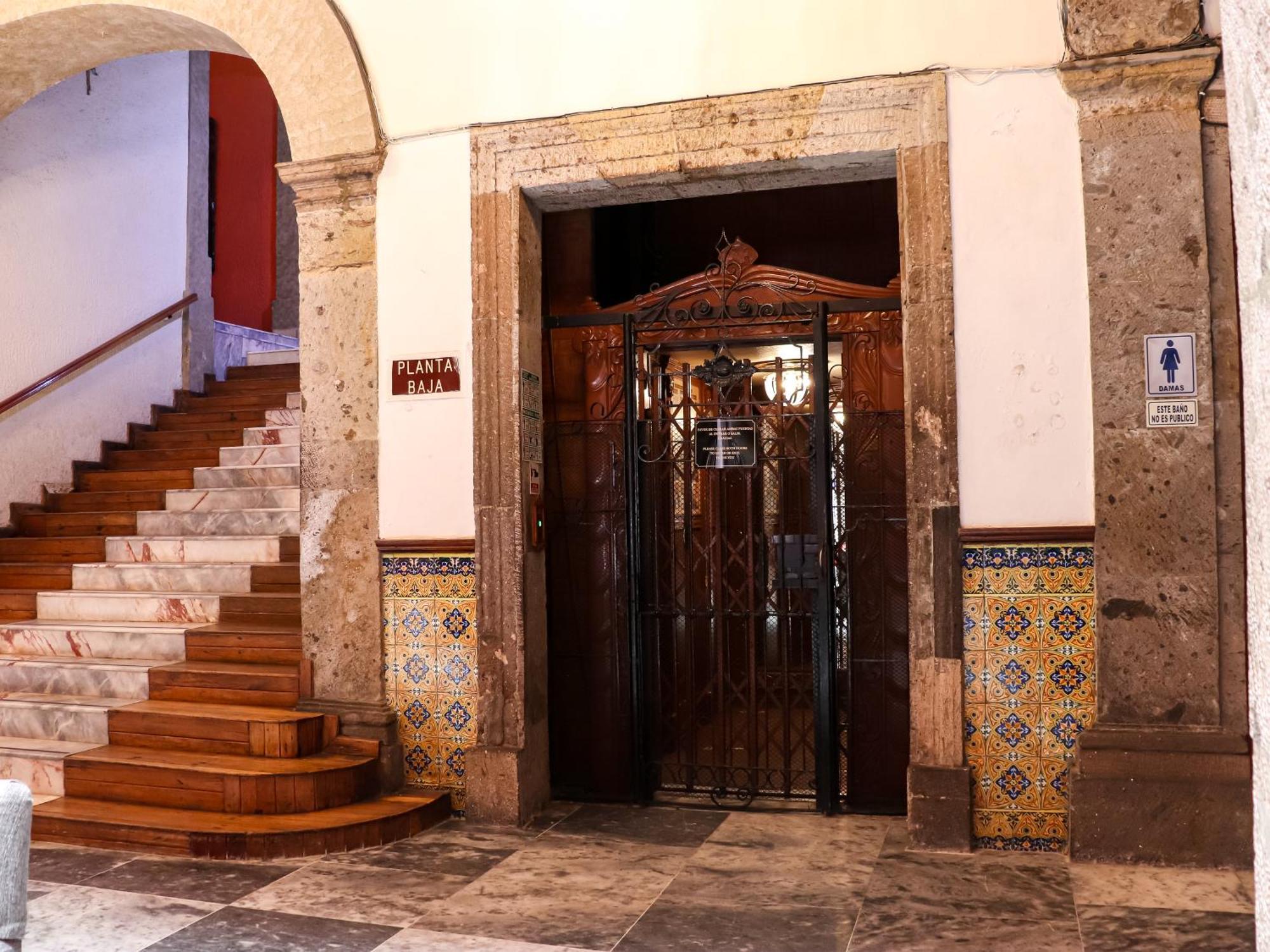 Frances Hotel 4*
